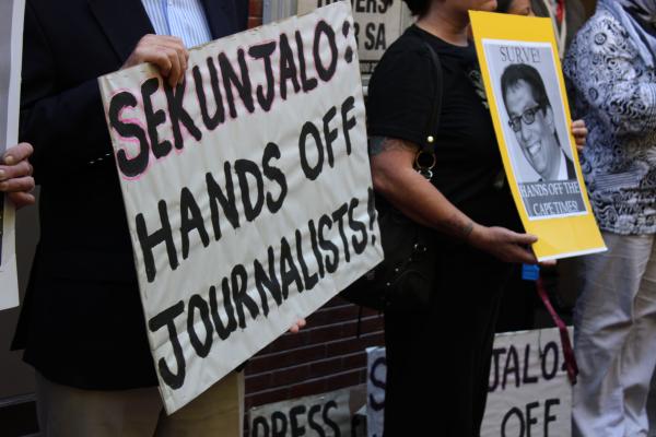 Photo of protest at Independent newspapers