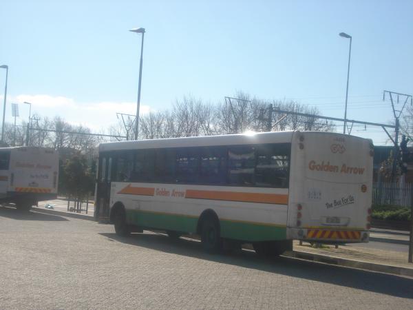 Golden Arrow bus. Photo by Nokubonga Yawa.