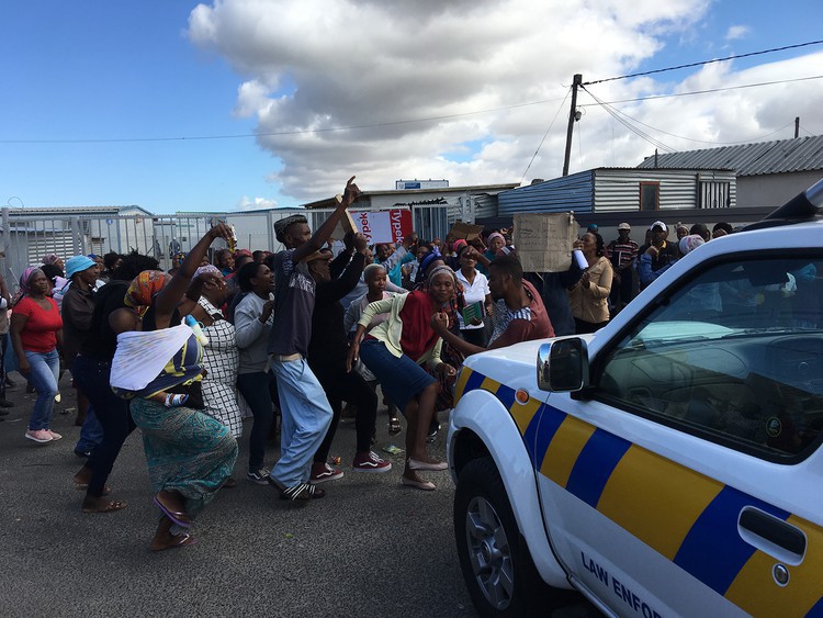 Photo of protest at Silver Leaf Primary