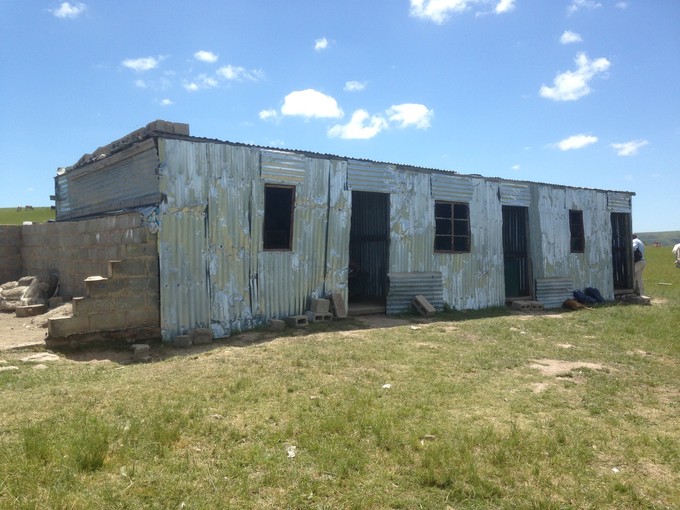 Photo of dilapidated classroom
