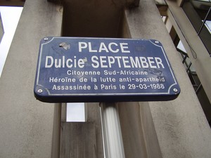 Photo of memorial plaque in Paris for Dulcie September