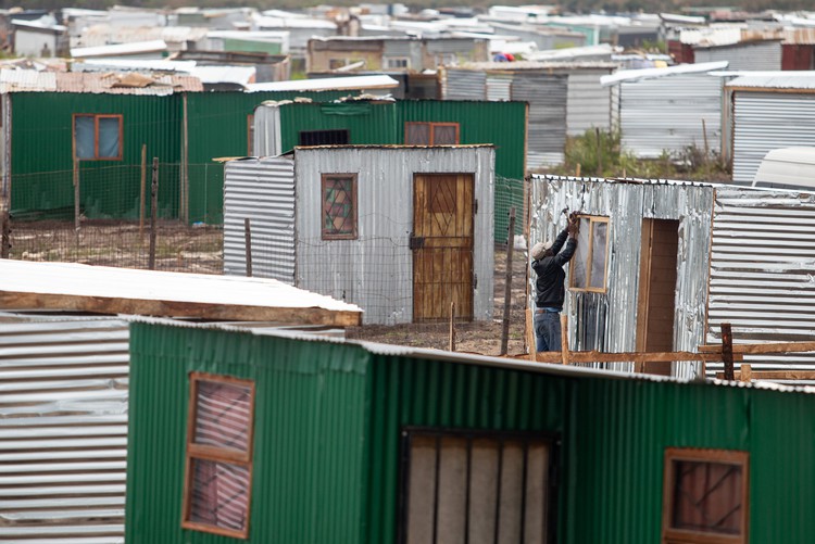 Photo of shacks