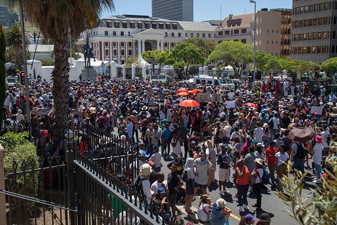 Photo of student protesters