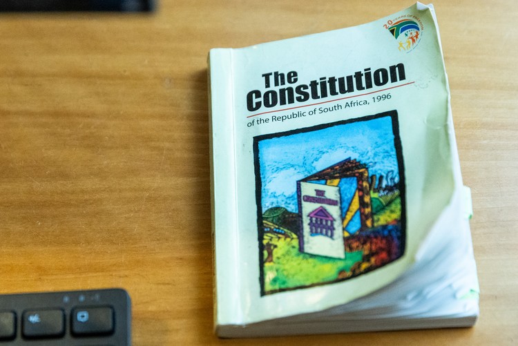 Summary image for article