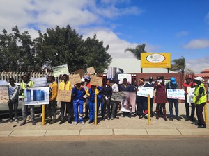 Photo of learners picketing