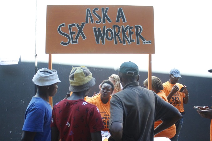 Photo of sex workers and passers-by at Bellville taxi rank