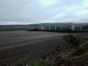 Photo of an empty dam