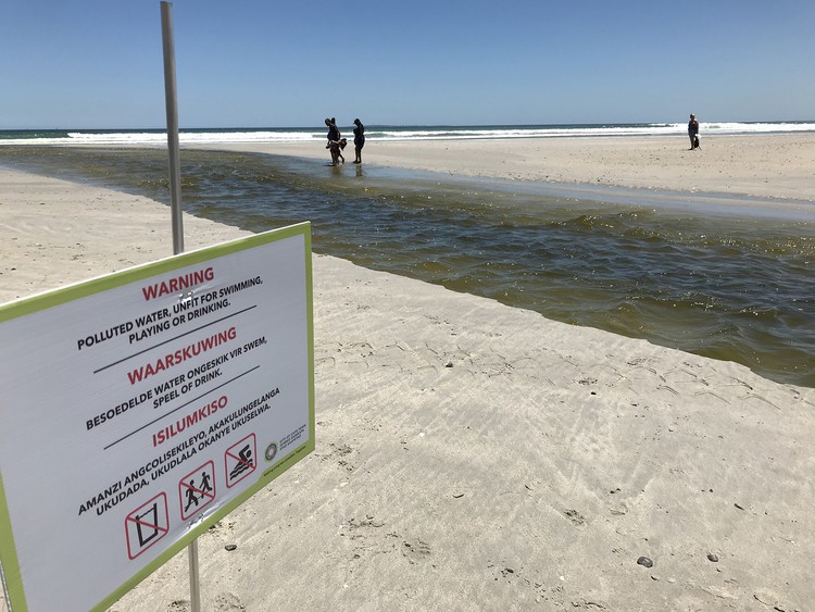 Photo of warning sign to beach users
