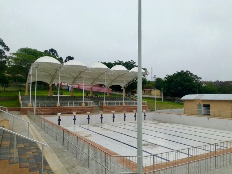 Photo of an empty pool