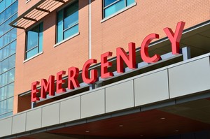 Photo of emergency room sign via Pexels