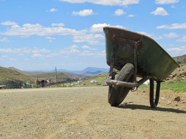 Photo of an empty wheelbarrow