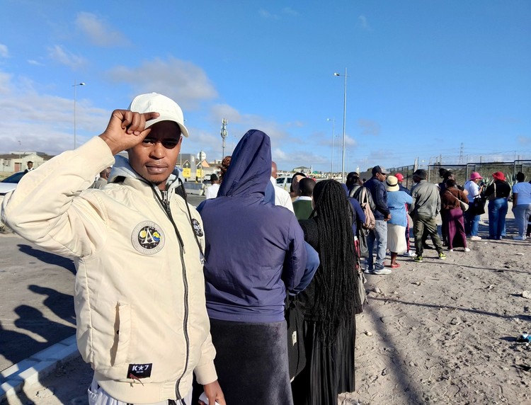 Summary image for article