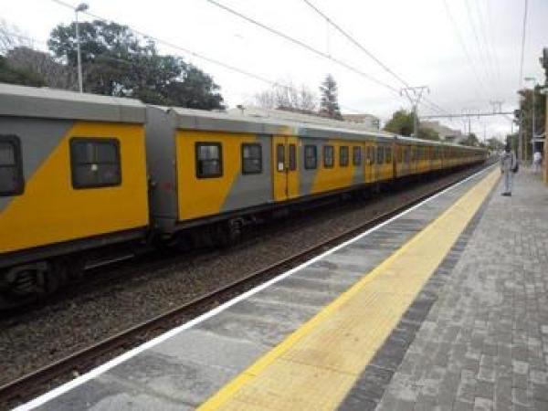 Photo of a Metrorail train 